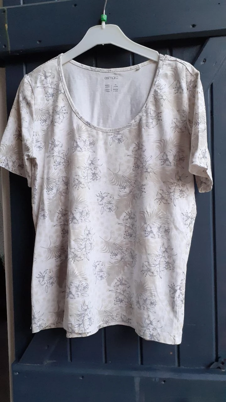 Tee-shirt femme taille 42-44